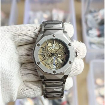Hublo_t BigBang Tourbillion - J997